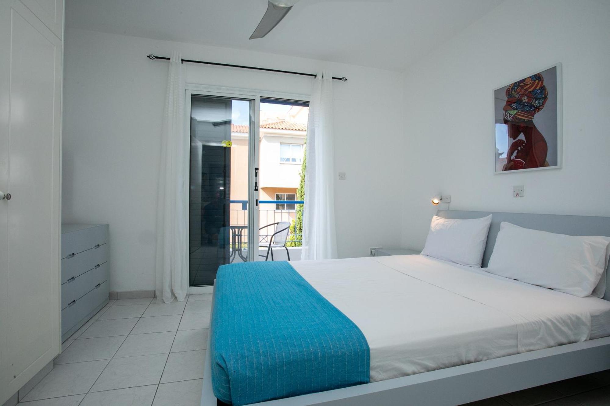 Casa Del Sol Townhouse In Iris Village Paphos Exterior photo