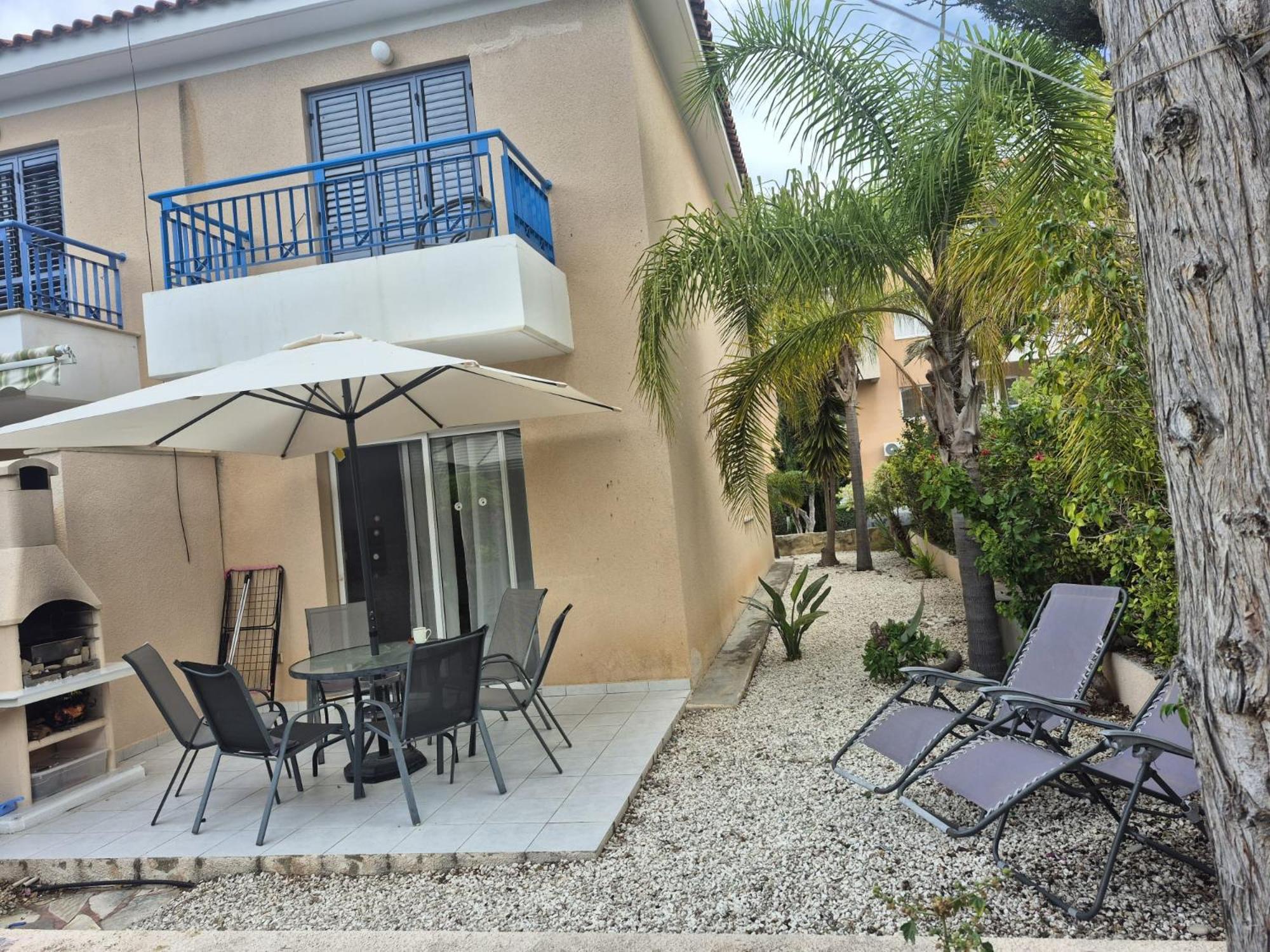 Casa Del Sol Townhouse In Iris Village Paphos Exterior photo